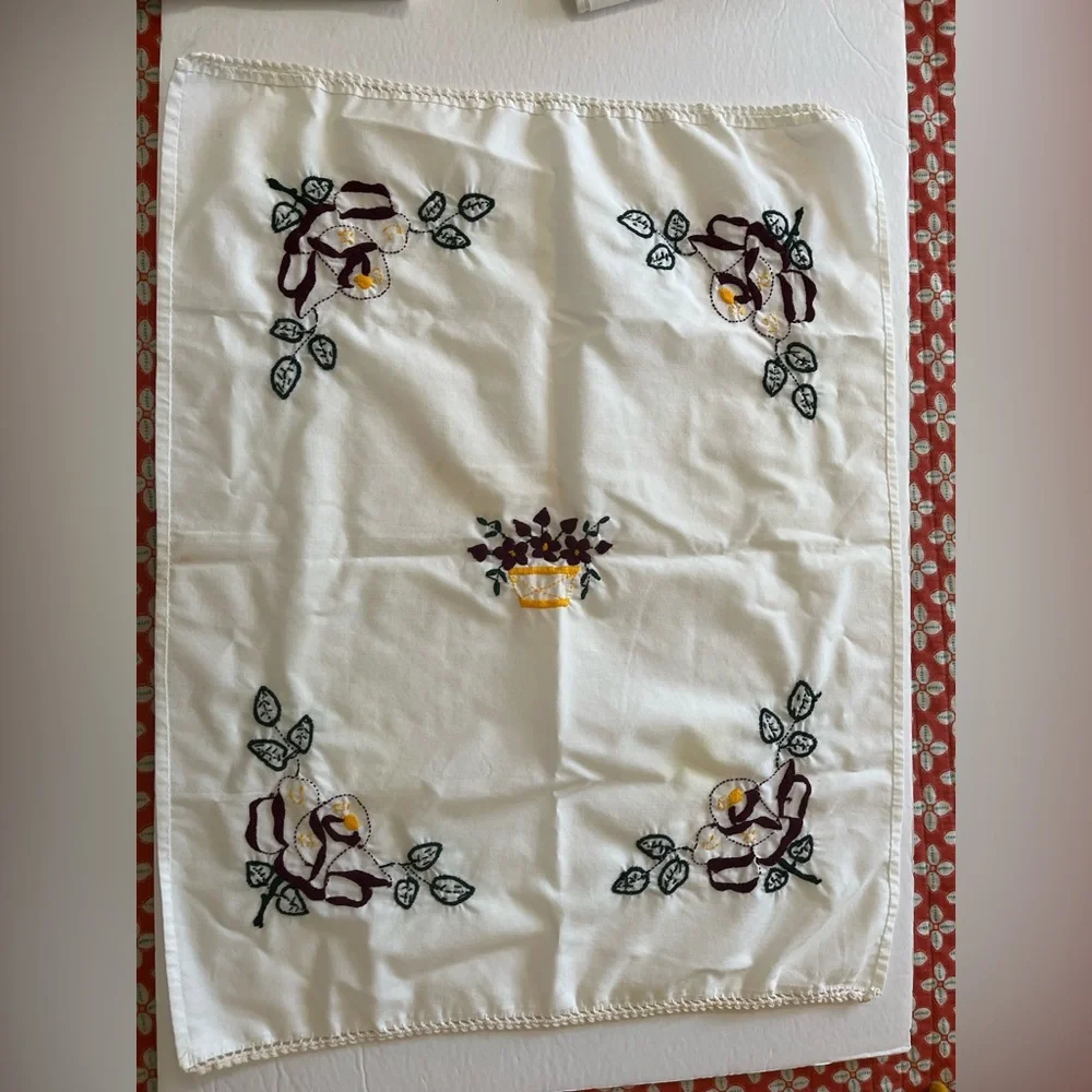 Vintage Embroidered Floral Towels Lot